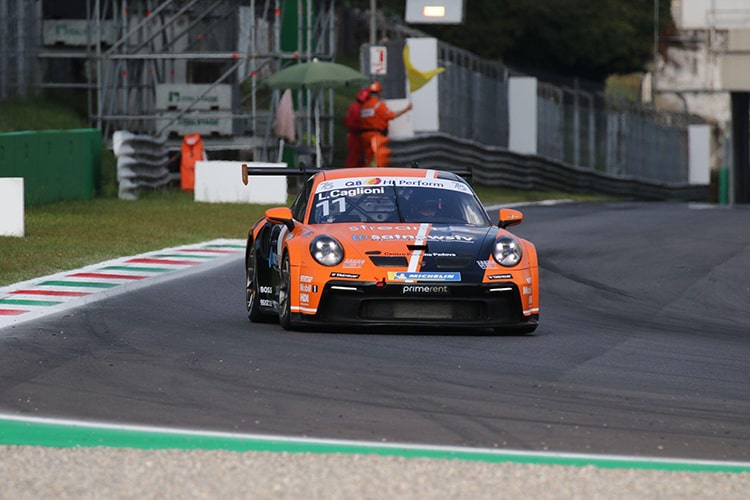 Porsche 911 GT3 Cup (992) — 2022, low hours